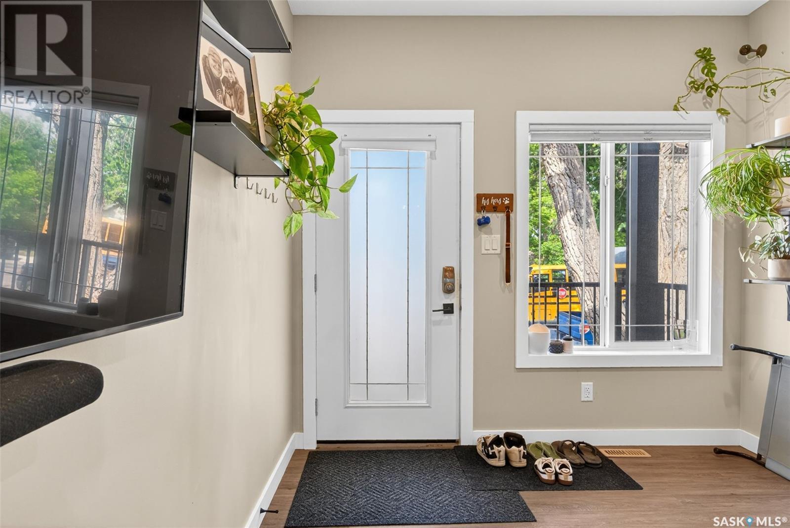 Property Photo:  339 Osler Street  SK S4R 1V6 