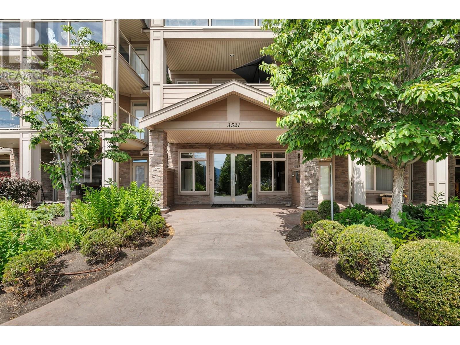 Photo de la propriété: 3521 Carrington Road 208 BC V4T 2Z8