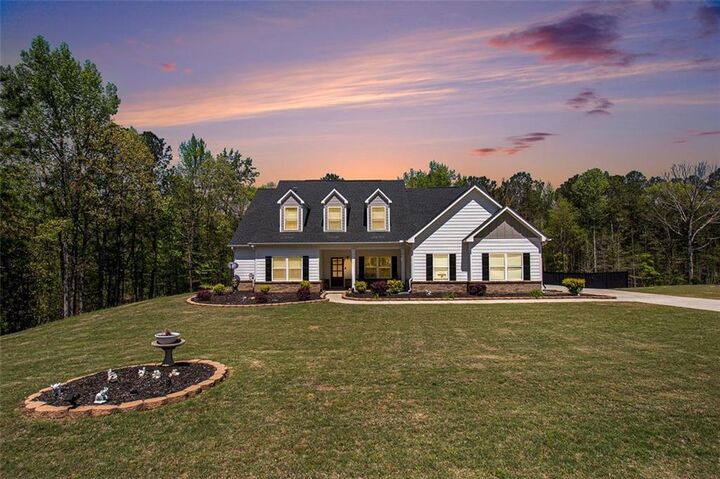 Property Photo: 95 Hawthorn Lane GA 30014