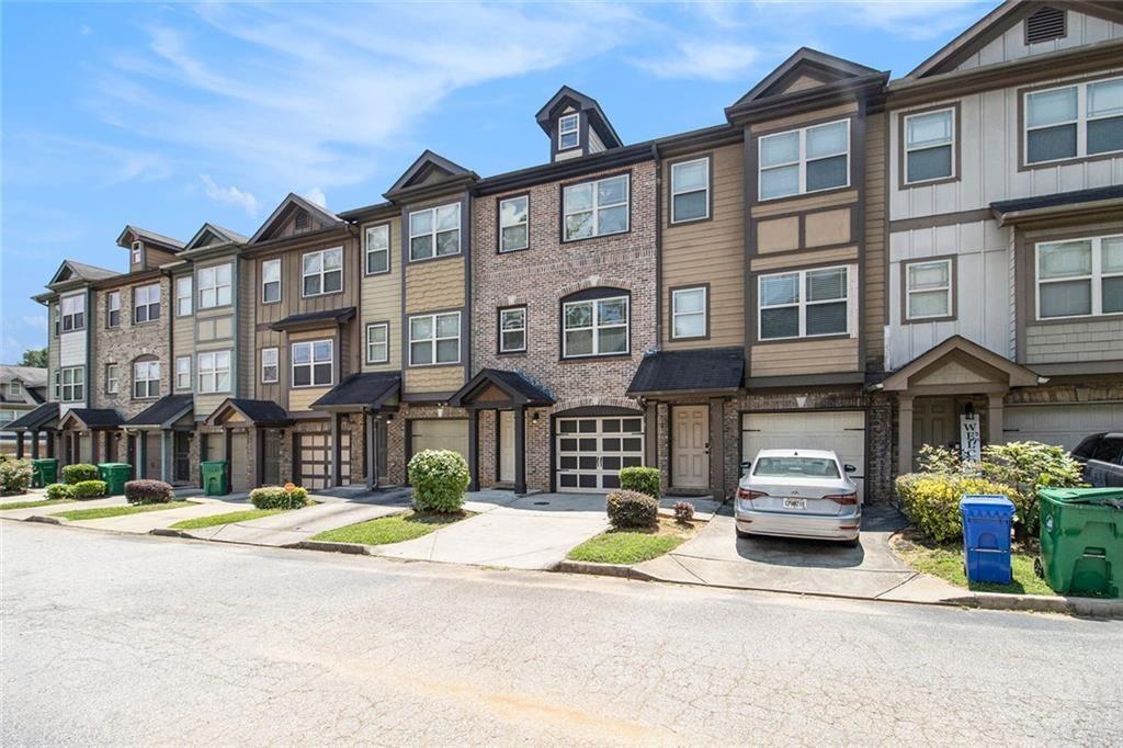Property Photo: 2809 Hillside Way GA 30034