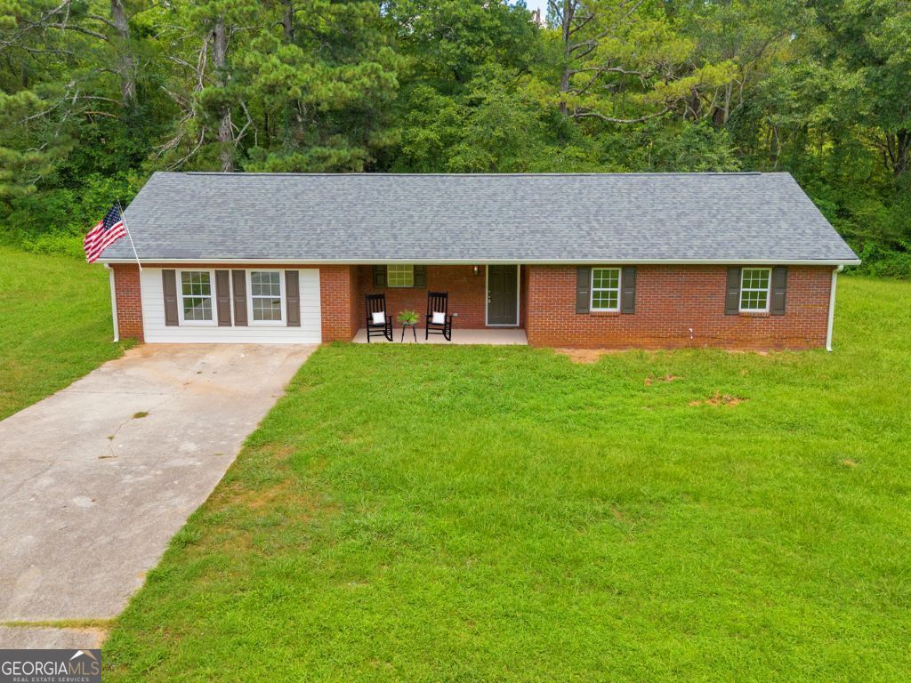 Property Photo: 36 Duncan Road Road GA 30054