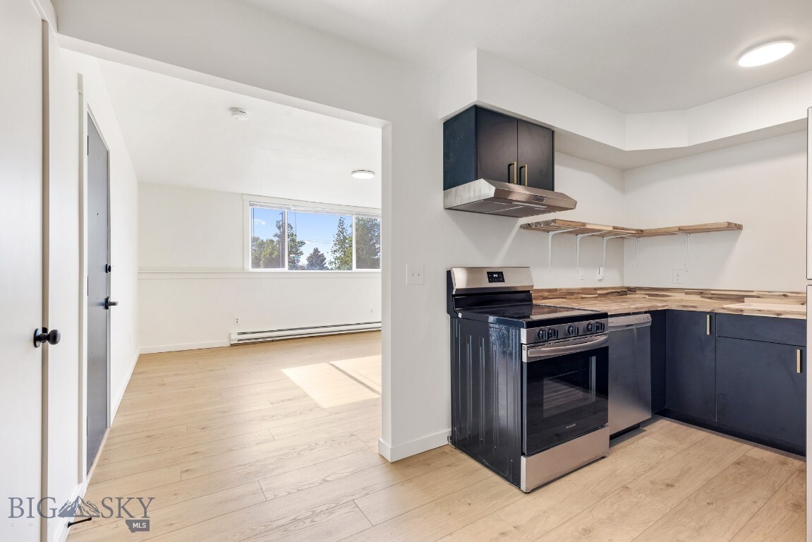 Property Photo: 1714 S 19th Avenue MT 59718