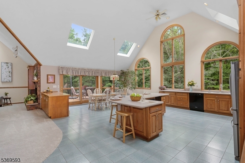 Property Photo: 103 Burnt Meadow Rd NJ 07456