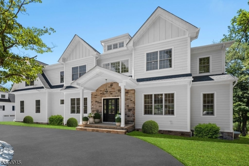 Property Photo: 11 Penwood Rd NJ 07039