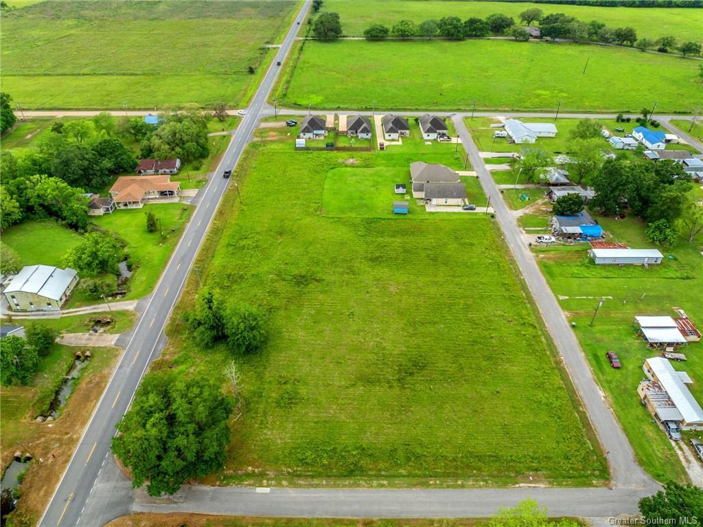 Property Photo: 0 Lot 14 S Simmons Street LA 70591