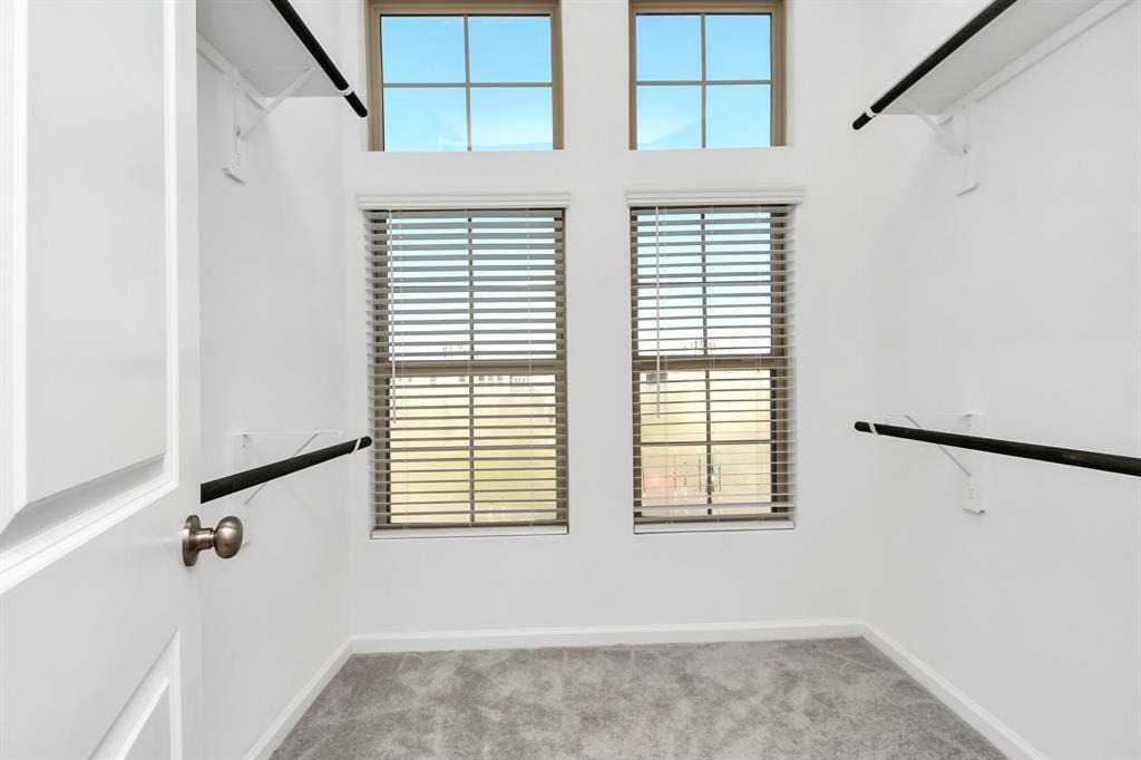 Property Photo:  5535 Holly Haven Court  TX 77441 