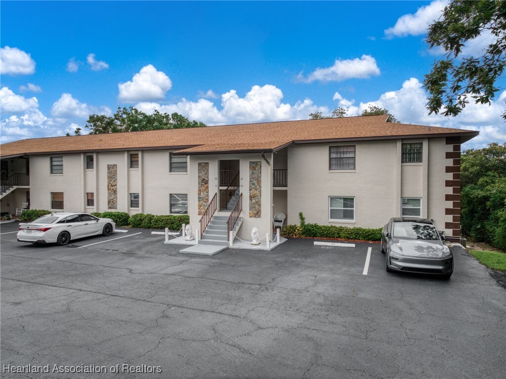 Property Photo: 19 A Miracle Avenue FL 33825