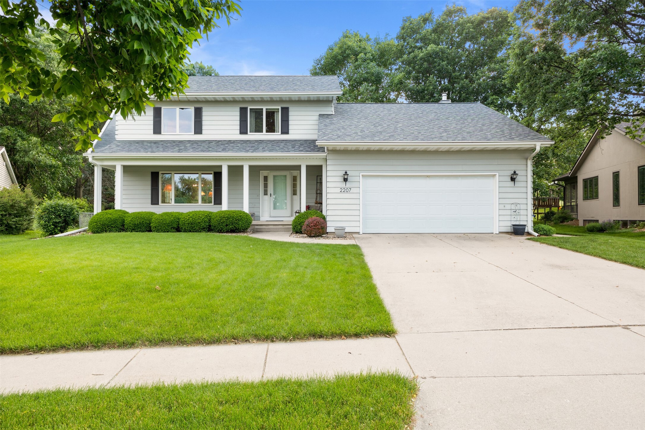 Property Photo: 2207 Buchanan Drive IA 50010
