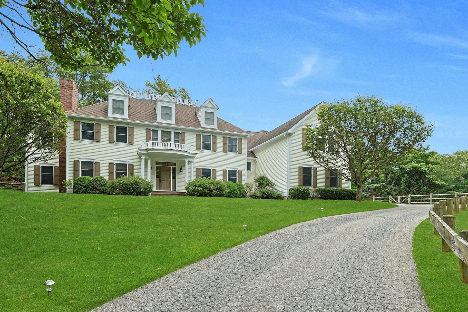 Property Photo: 17 Hammond Ridge Road NY 10549