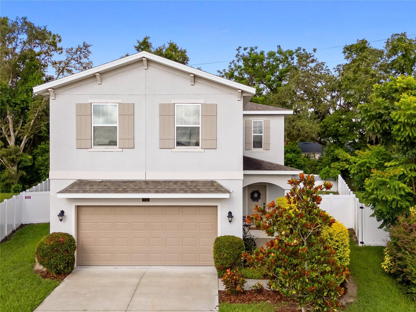 Property Photo: 2556 Ocoee Reserve Court FL 34761