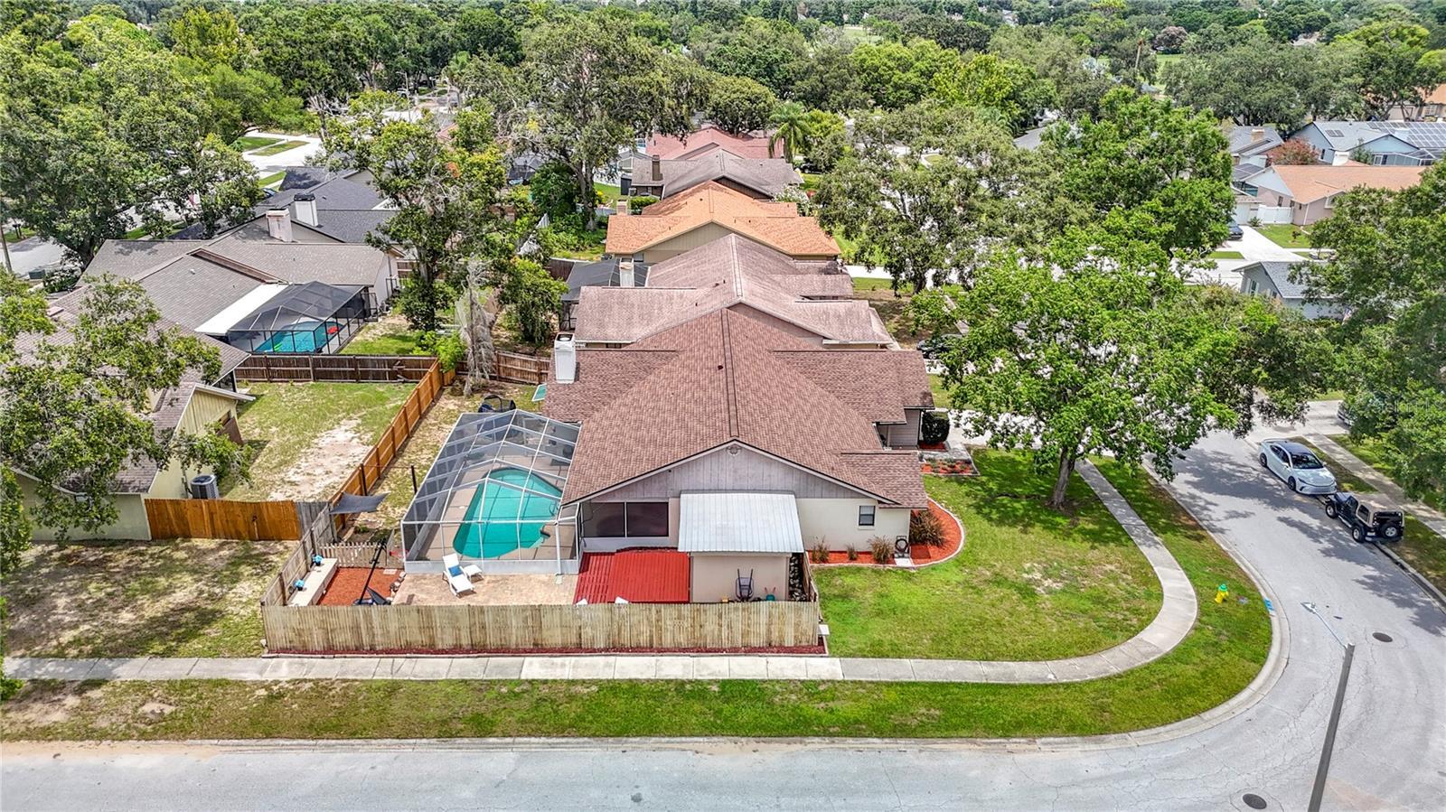 Property Photo: 2527 Arborwood Drive FL 33596