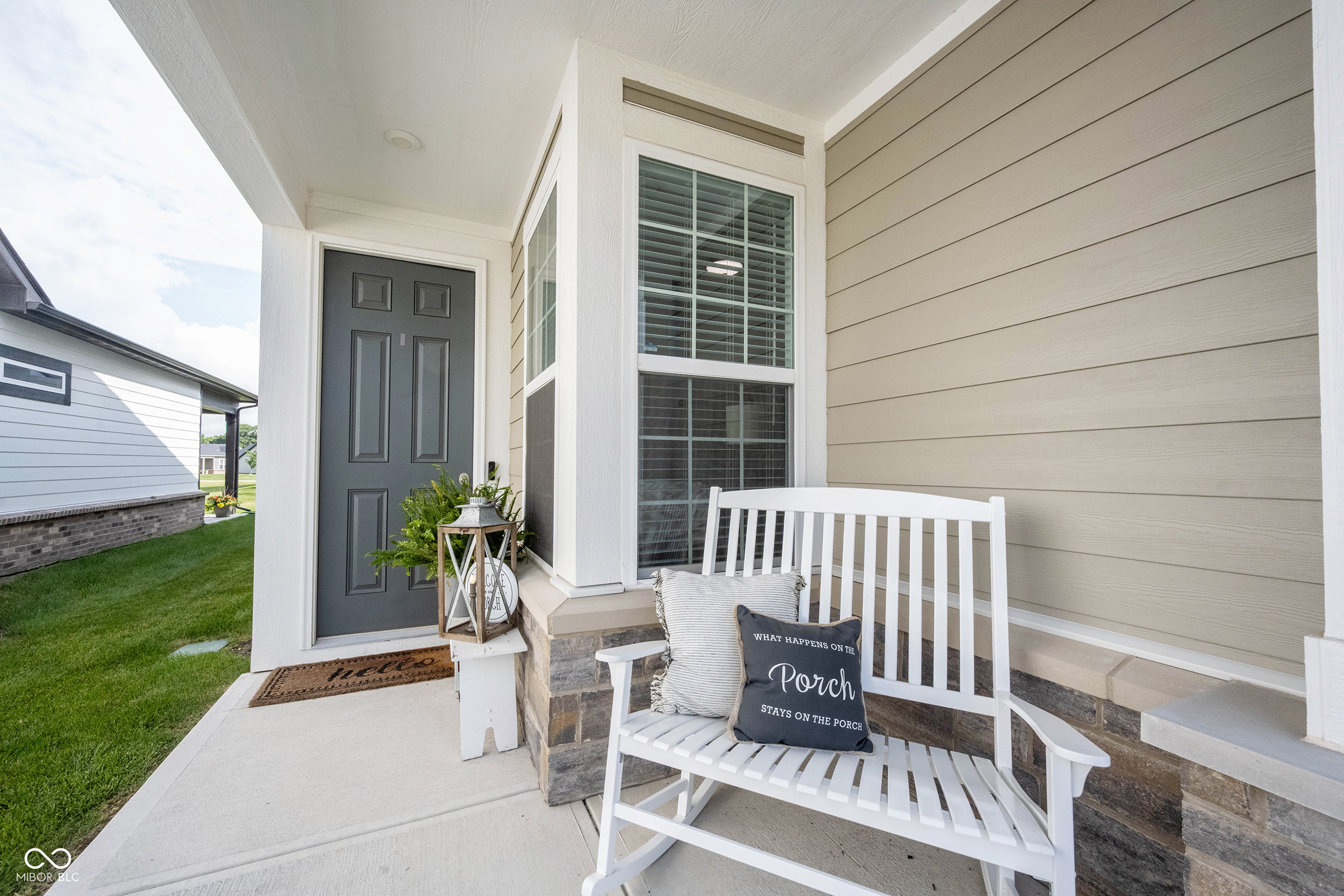 Property Photo: 2856 Old Rosebud Lane IN 46074
