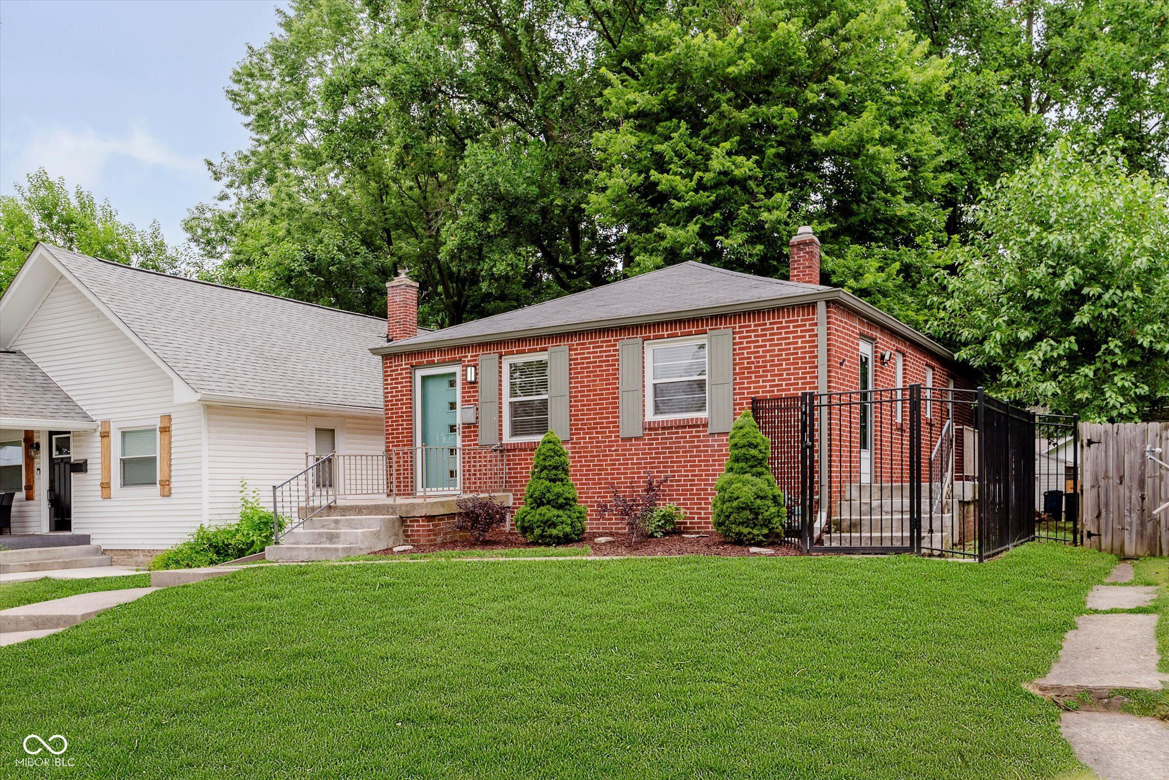 Property Photo:  4236 Winthrop Avenue  IN 46205 