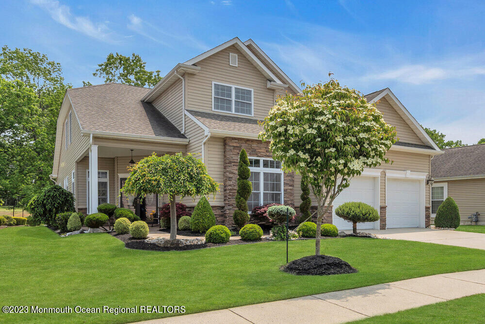 Property Photo:  25 Merion Lane  NJ 08527 