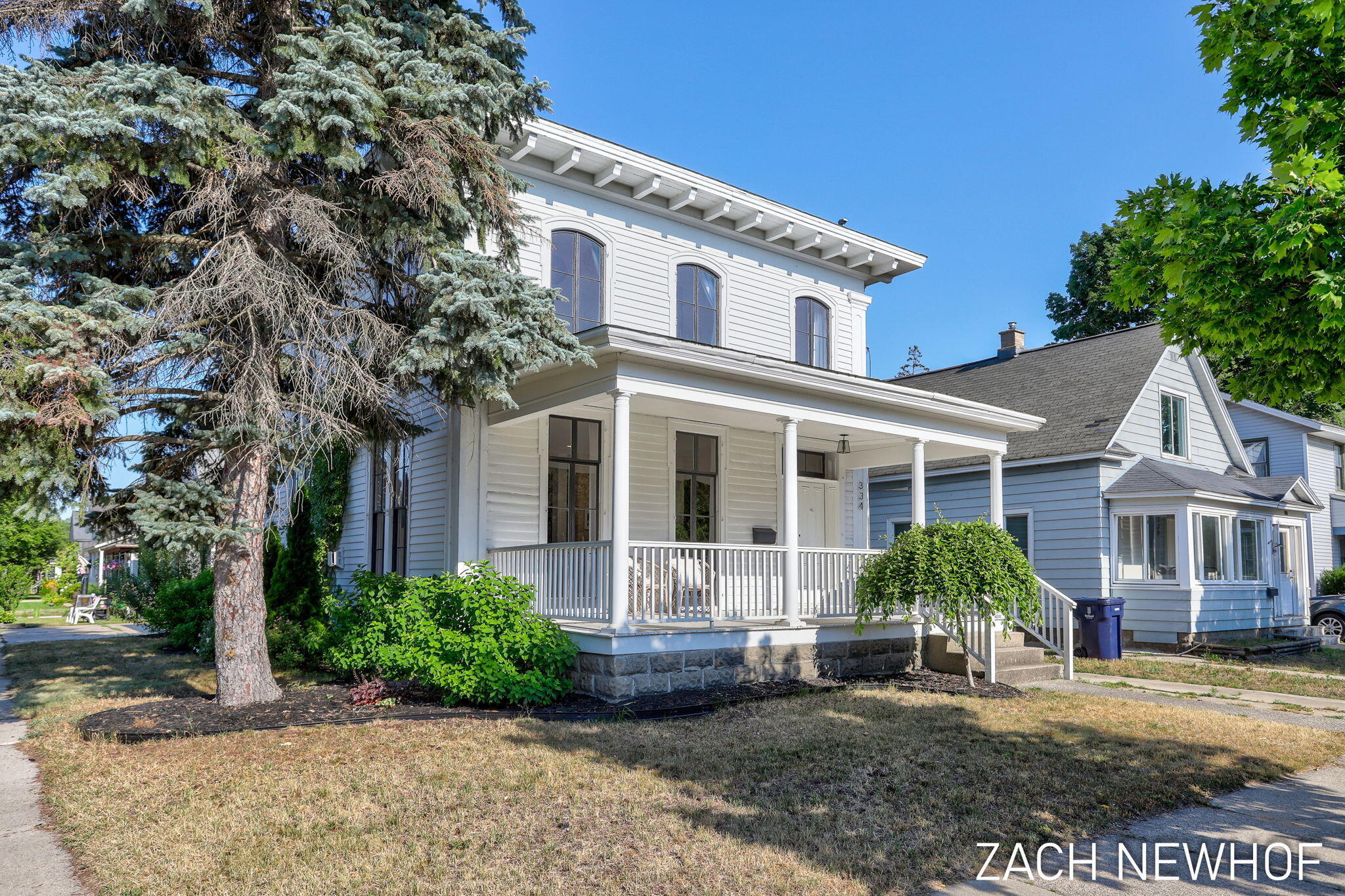 Property Photo:  334 Washington Boulevard  MI 49423 