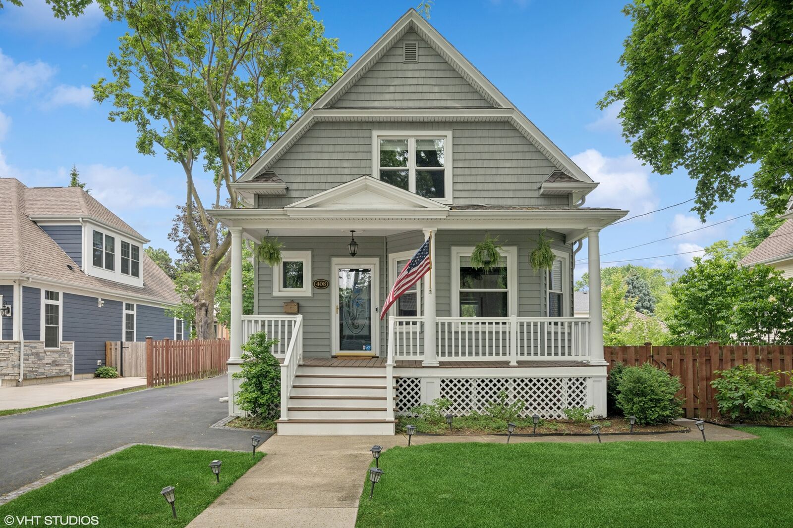 Property Photo: 408 W Campbell Street IL 60005