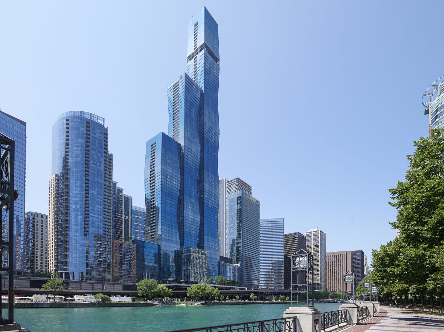 Property Photo:  363 E Wacker Drive 3303  IL 60601