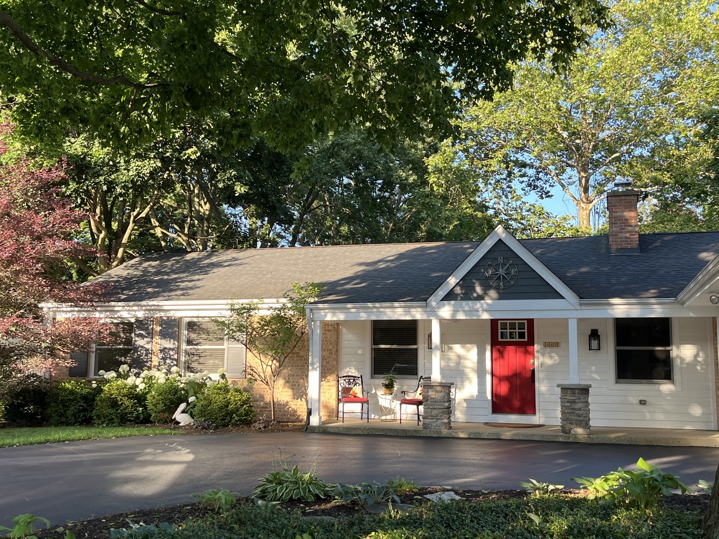 Property Photo: 441 Highland Avenue IL 60014