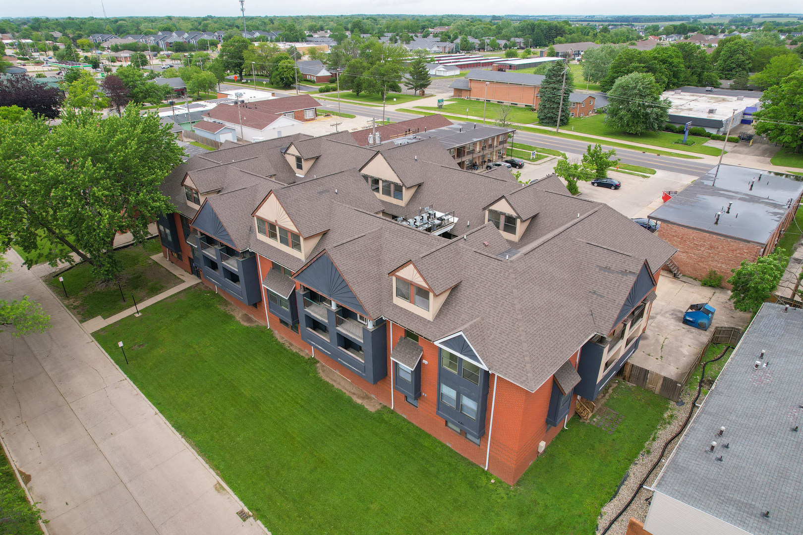 Property Photo: 2008 Vawter Street 303 IL 61801