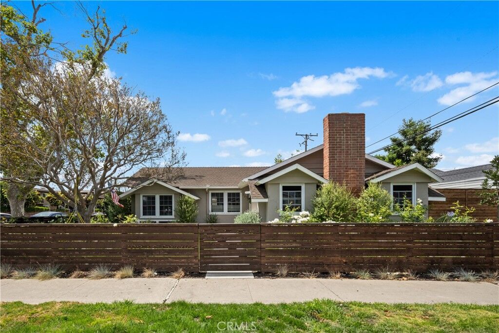 Property Photo: 3272 Woodstock Road CA 90720