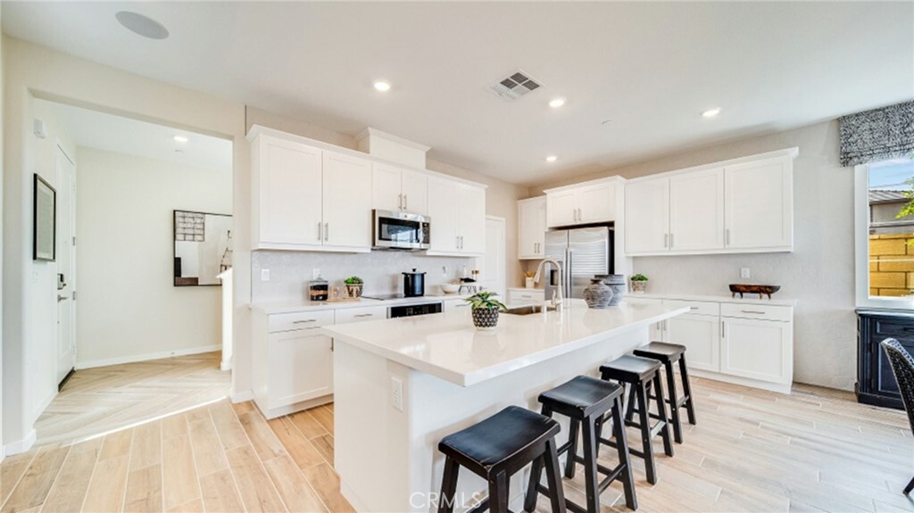 Property Photo:  10845 Pala Bells Street  CA 92373 