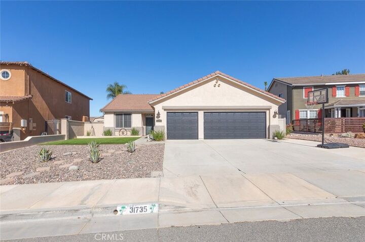 Property Photo:  31735 Mesa View Drive  CA 92584 