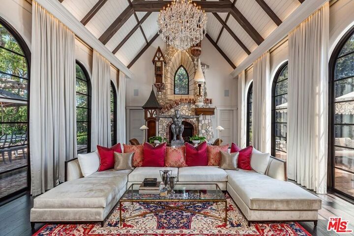 Property Photo:  5076 Island Forest Place  CA 91362 