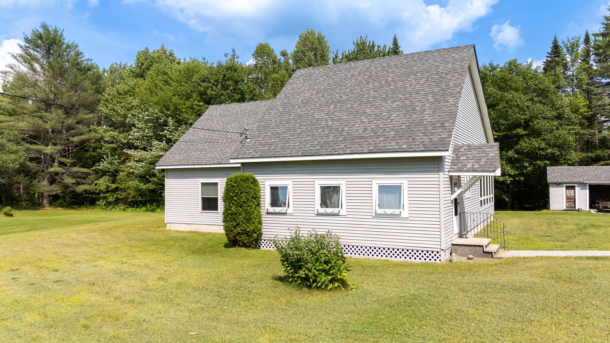 Property Photo: 183 Barnard Road ME 04414