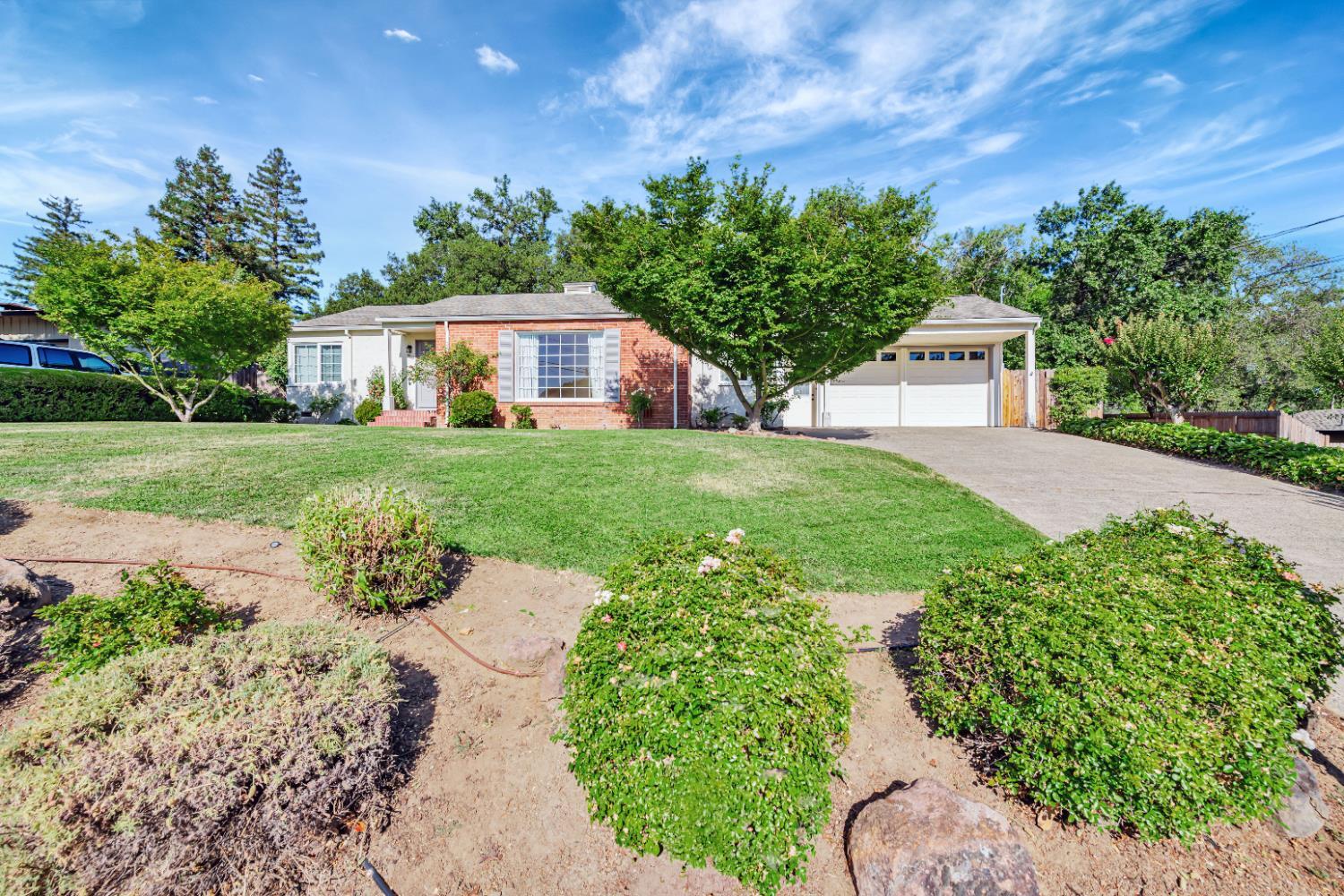 Property Photo: 318 King Road CA 95678