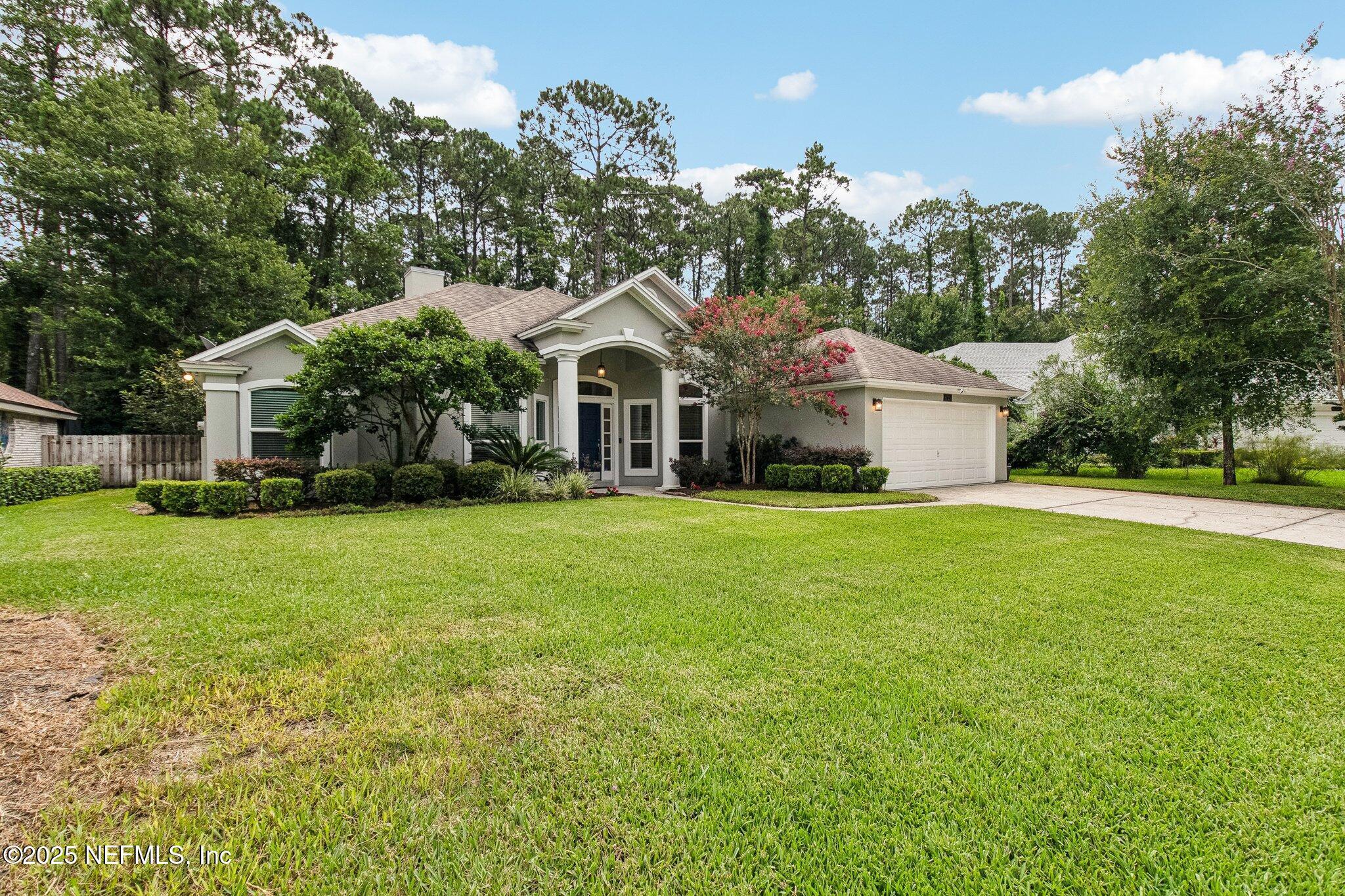 Property Photo:  8725 Southern Glen Drive  FL 32256 