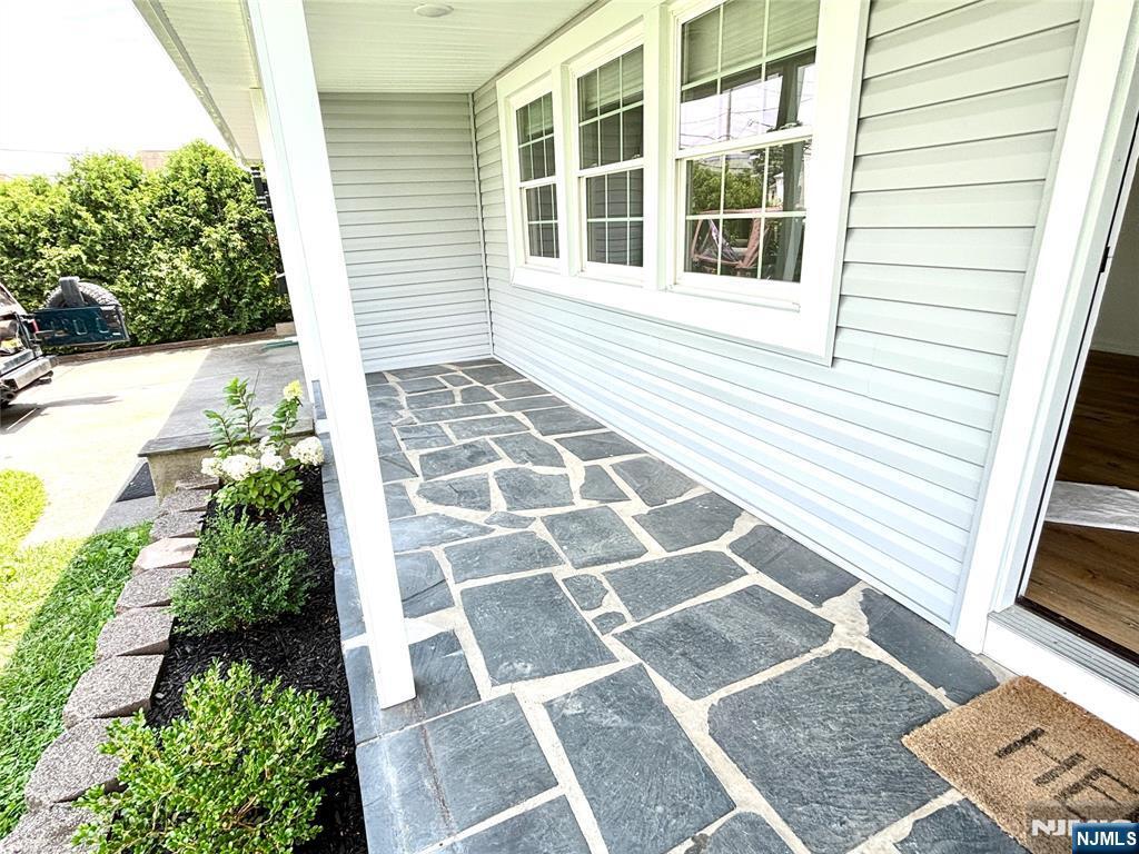 Property Photo:  3 Truman Place  NJ 07074 