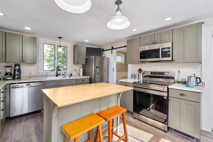 Property Photo:  43 Old Portland Road  NH 03836-0103 