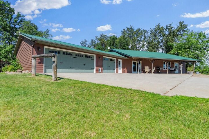Property Photo:  14100 Iris Road NE  MN 56446 