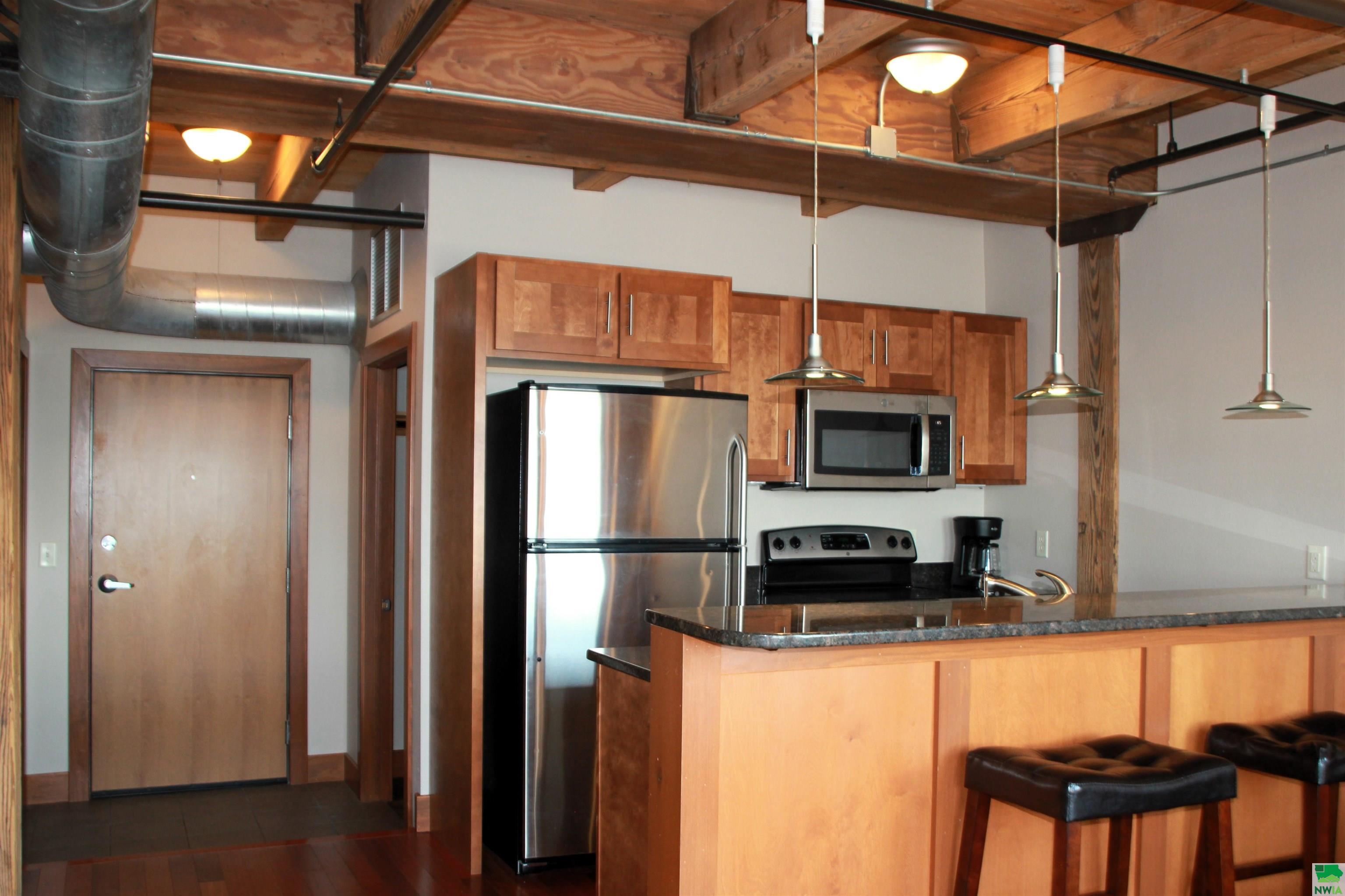 Property Photo: 302 Jones St. #406 IA 51101
