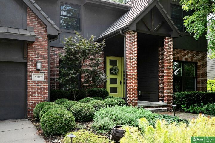 Property Photo: 2307 S 184th Circle NE 68130