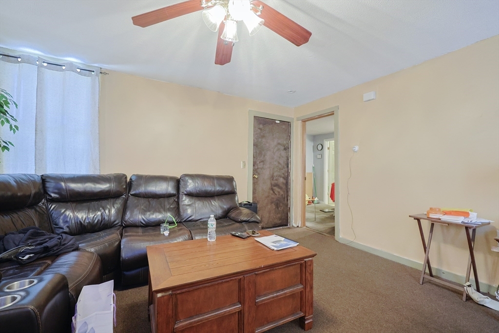 Property Photo: 84 Chatham St MA 01609