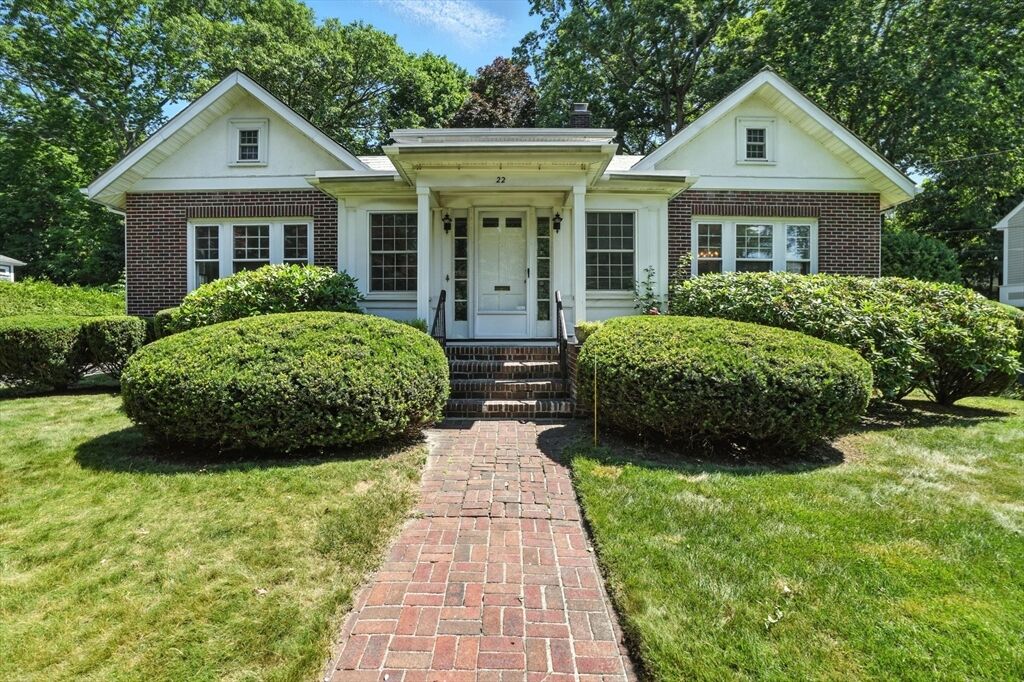 Property Photo:  22 Stoneleigh Cir  MA 02472 