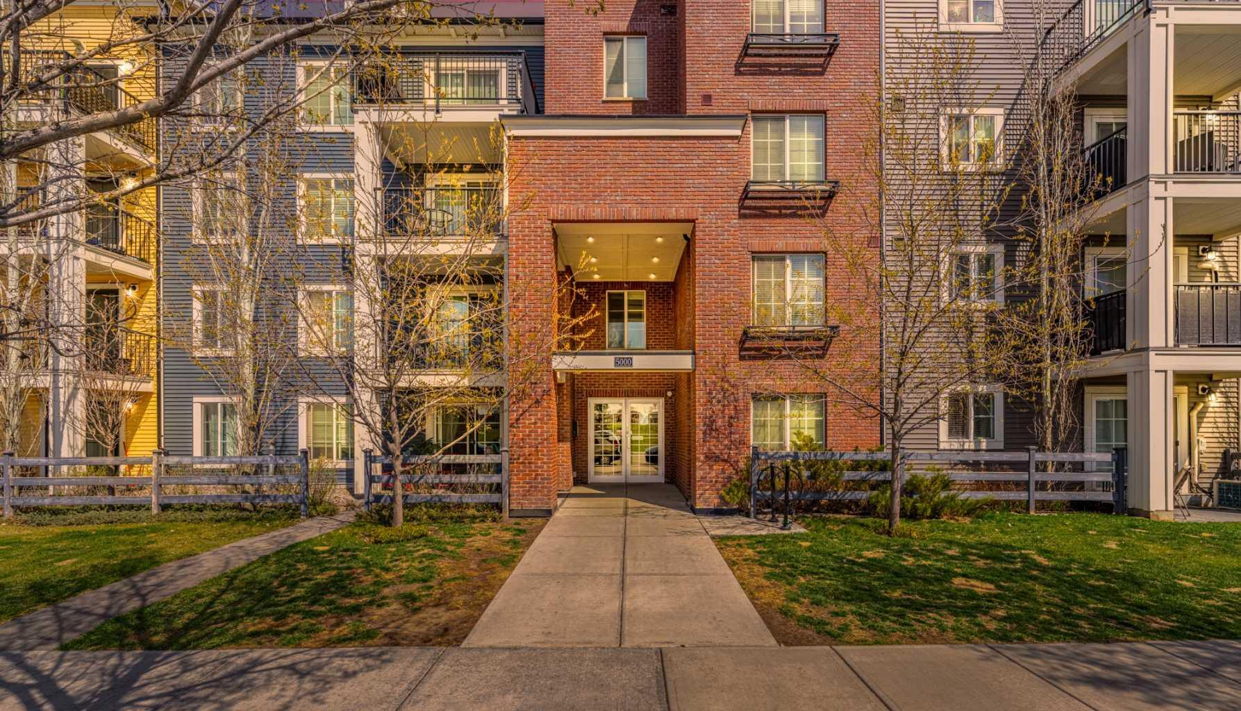 Property Photo: 755 Copperpond Boulevard SE 5412 AB T2Z 4R2