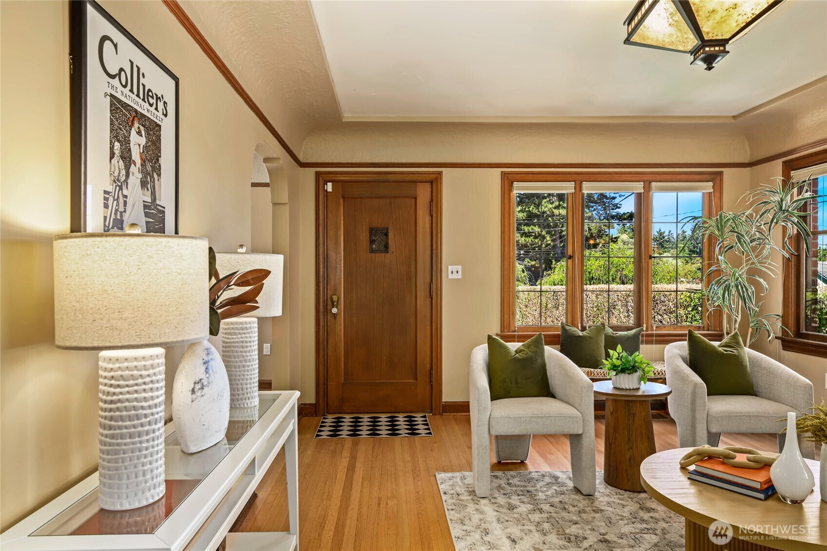 Property Photo: 3006 38th Avenue SW WA 98126