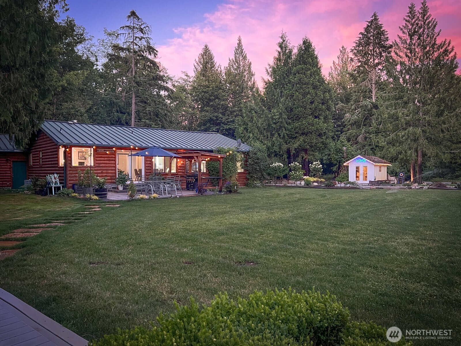 Property Photo:  34430  Enumclaw Black Diamond Road SE  WA 98010 