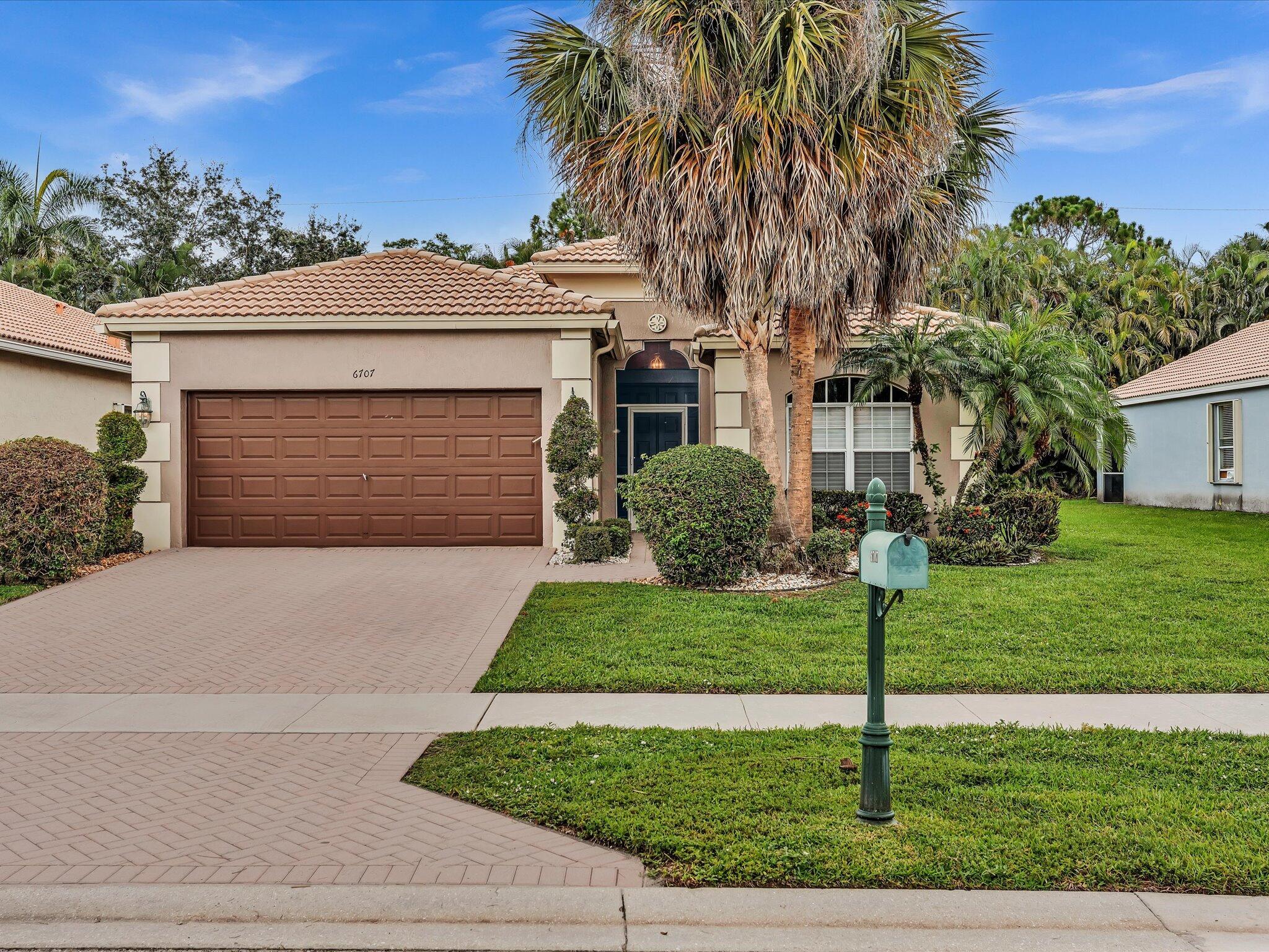 Property Photo: 6707 Southport Drive FL 33472