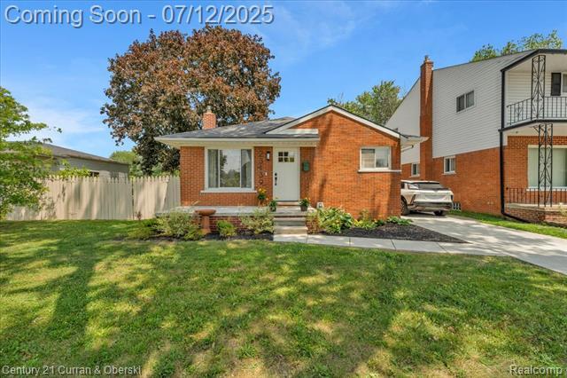 Property Photo: 23139 Deziel Street MI 48082