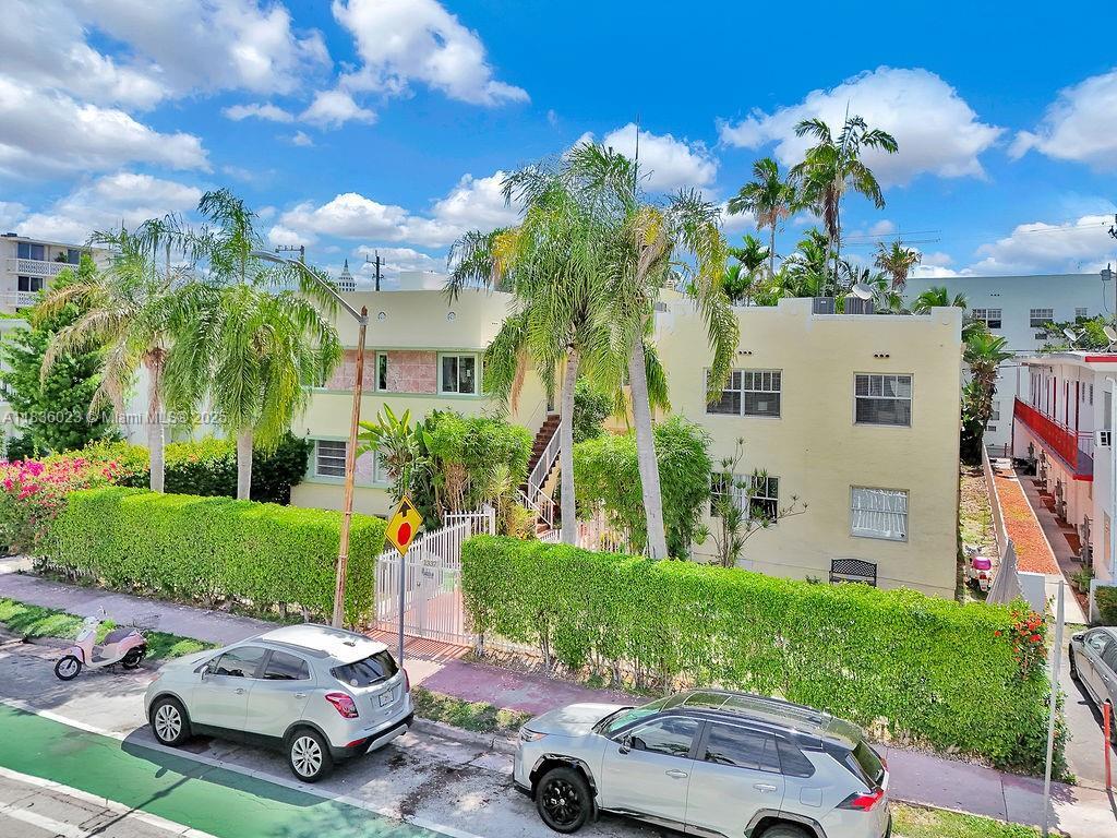 Property Photo: 1337 Euclid Ave 106 FL 33139
