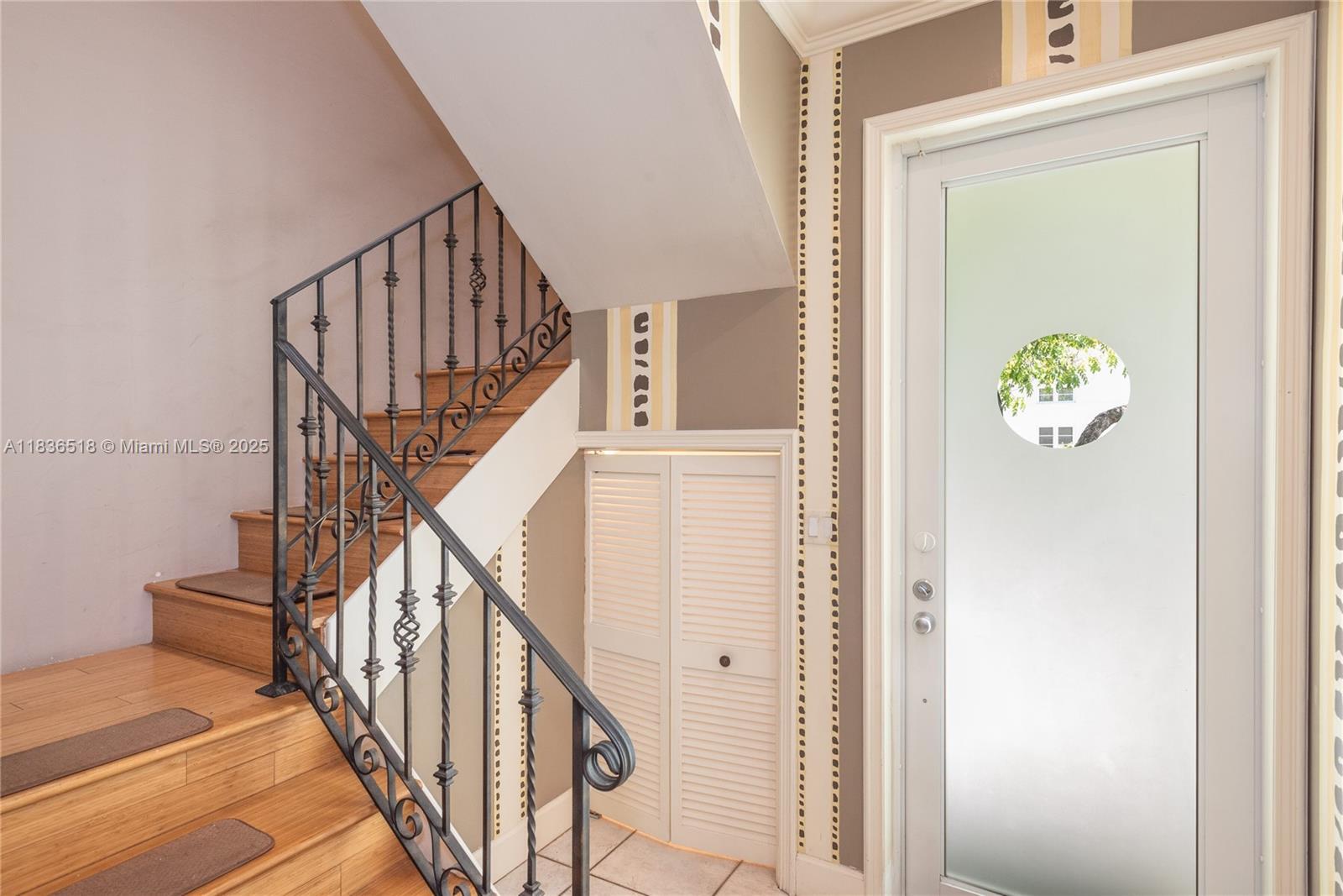 Property Photo: 602 Malaga Ave B FL 33134