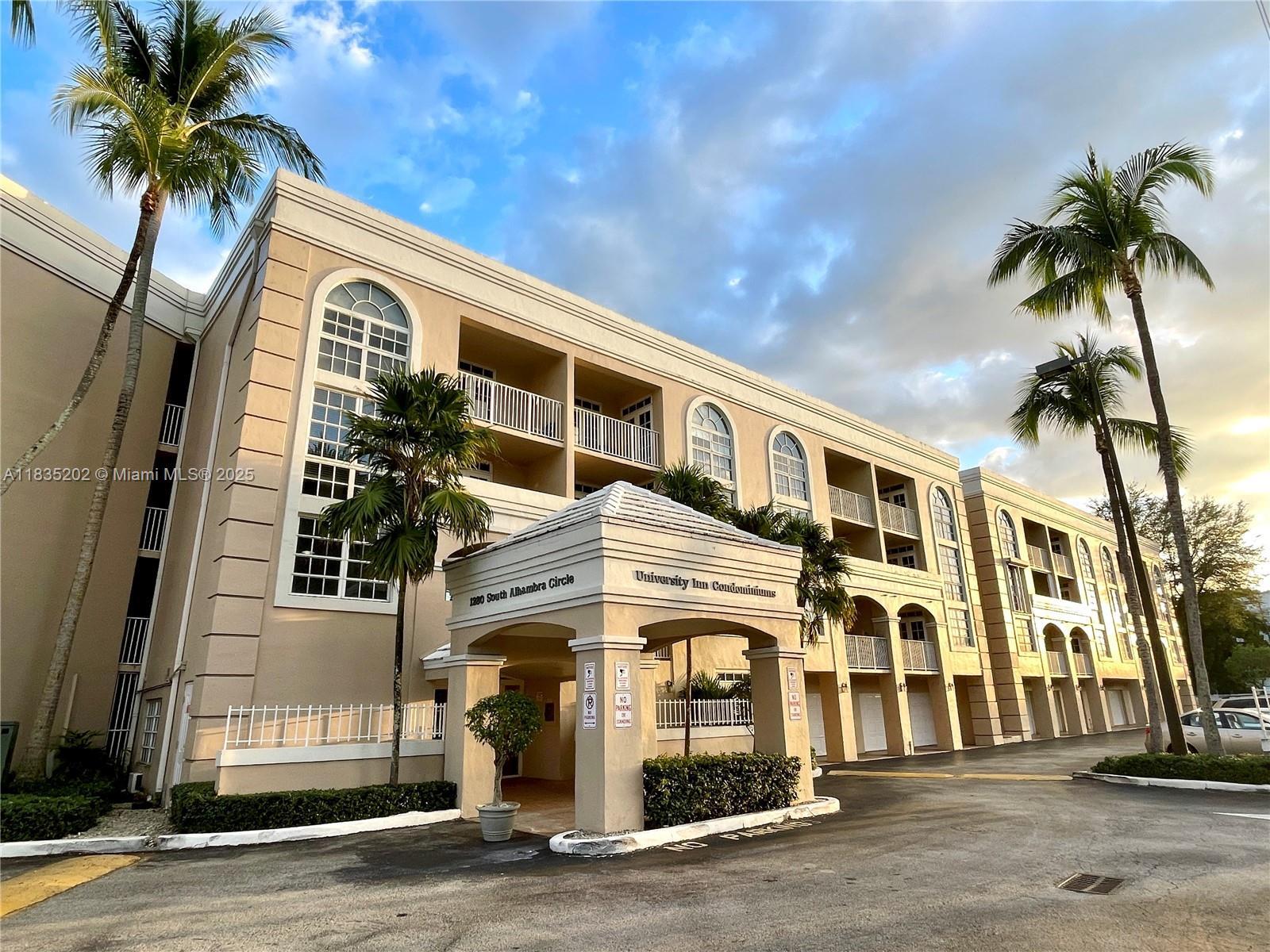 Property Photo: 1280 S Alhambra Cir 1310 FL 33146