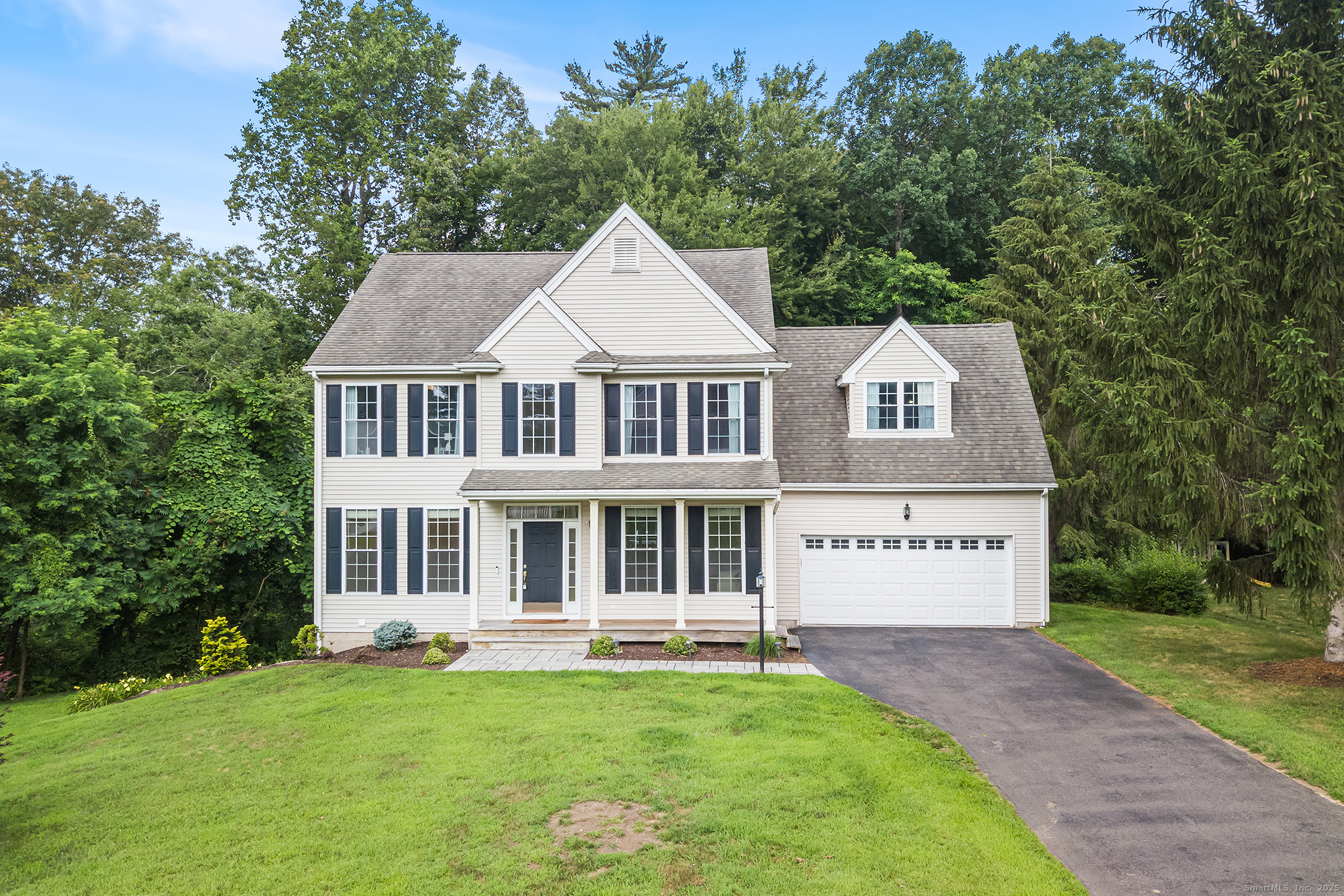 50 Buckingham Road  Avon CT 06001 photo