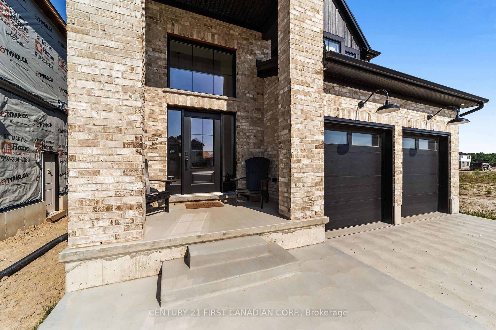Property Photo: 10 Sheldabren Street ON N0M 1A0