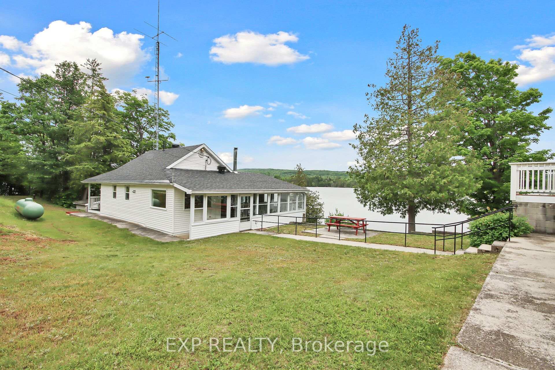 Property Photo: 1876 Flower Station Road ON K0G 1K0