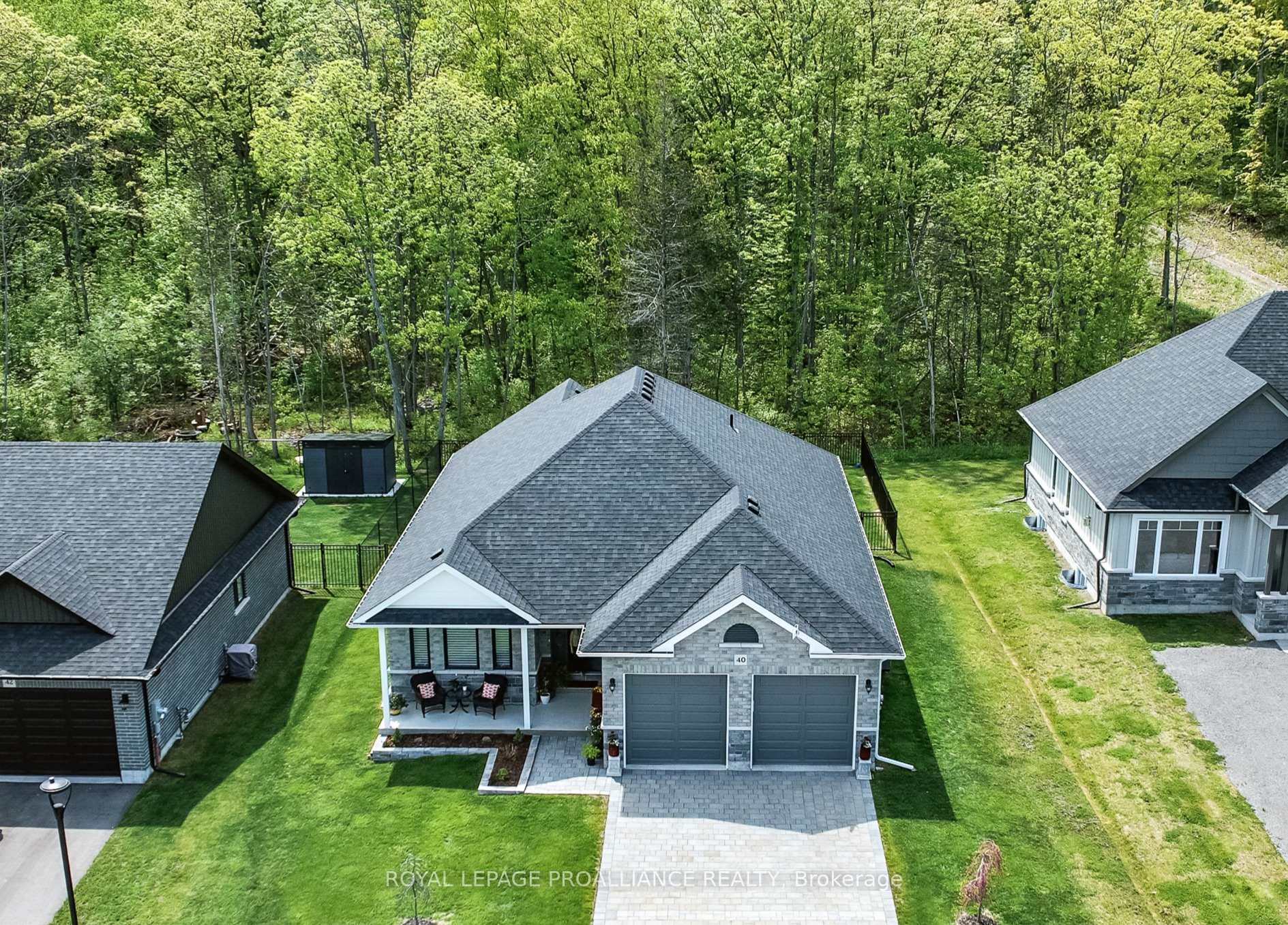 Property Photo: 60 Riverside Trail ON K0L 1L0