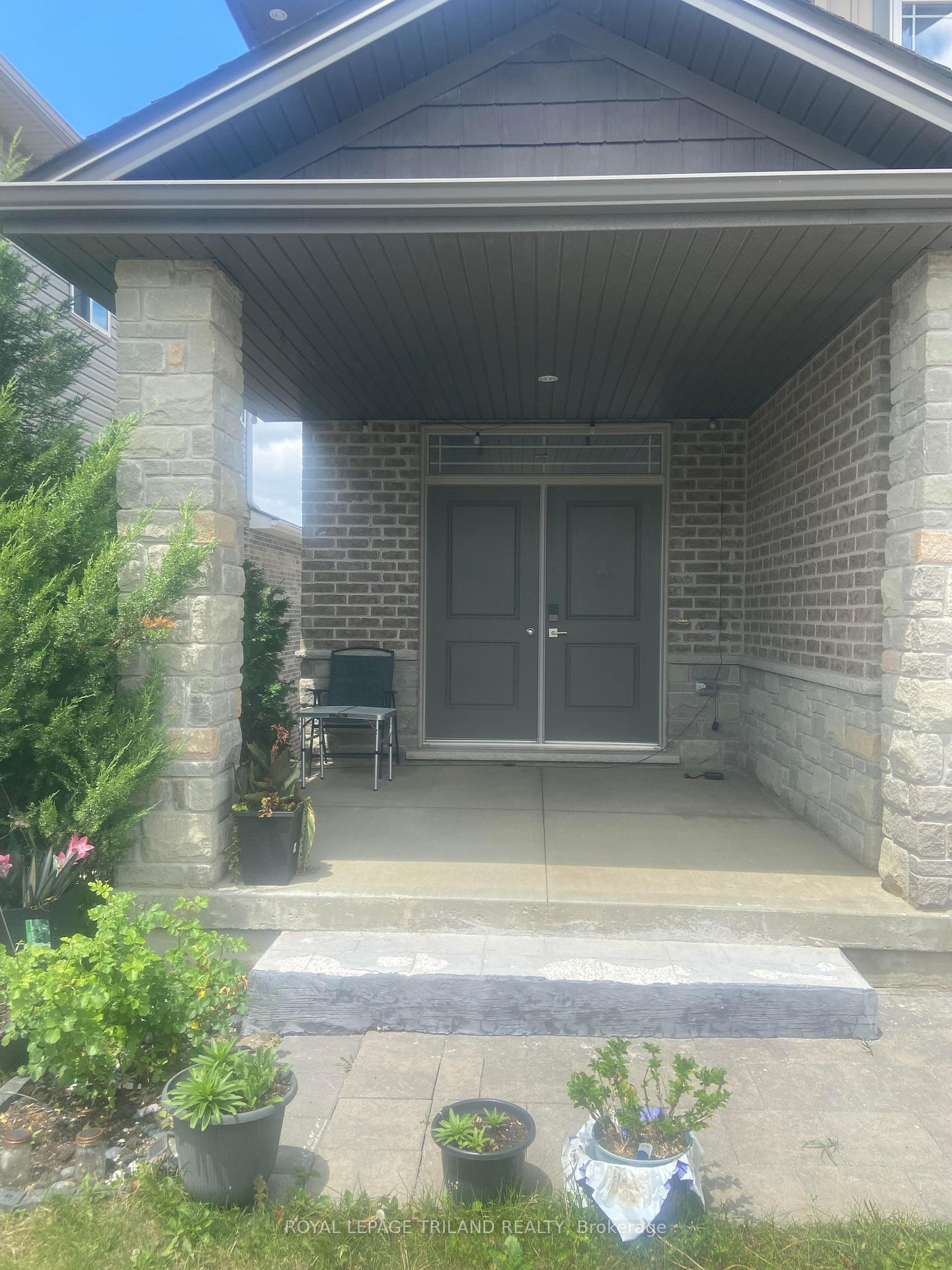 Property Photo: 2544 Holbrook Drive ON N6M 1G5